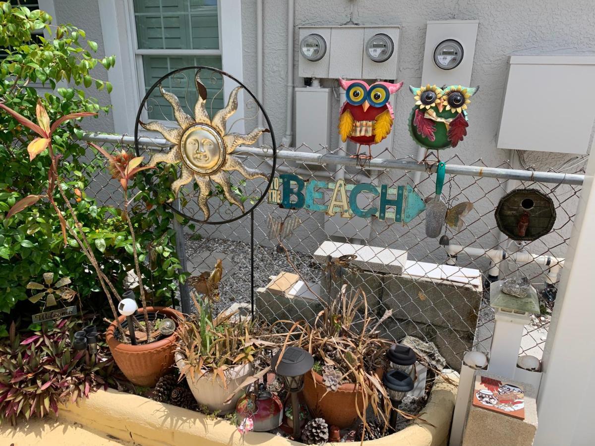 Michaels Siesta -Beachside Bungalows St. Pete Beach Exterior foto