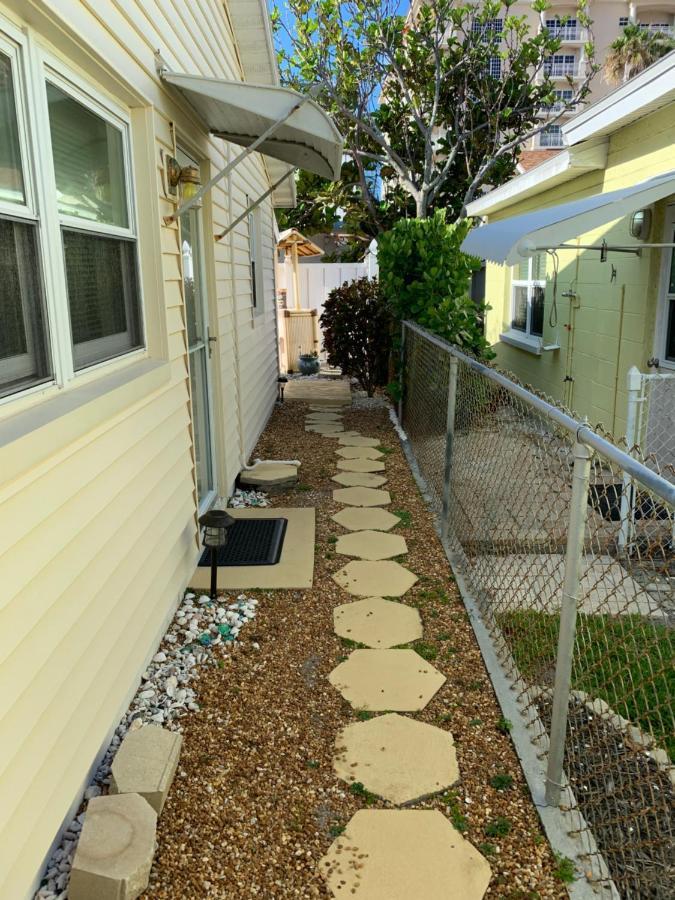 Michaels Siesta -Beachside Bungalows St. Pete Beach Exterior foto